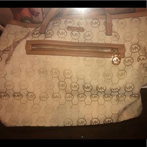 Michael Kors purse